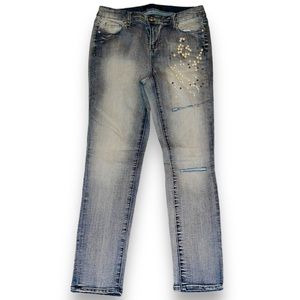 Denim 24/7 pearl detail distressed jeans